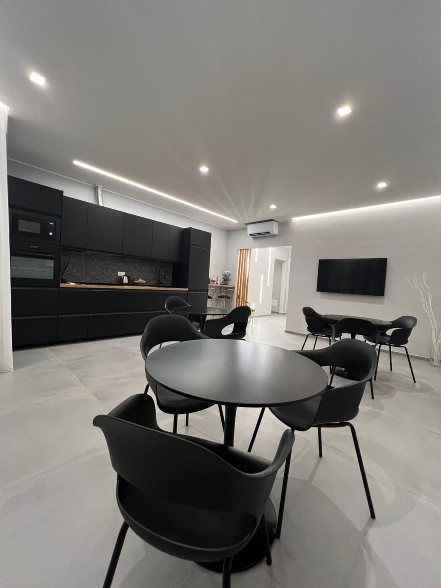 Cuore - Luxury Rooms Pescara Esterno foto